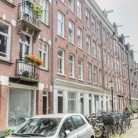 Luxurious Ground Floor With Patio *